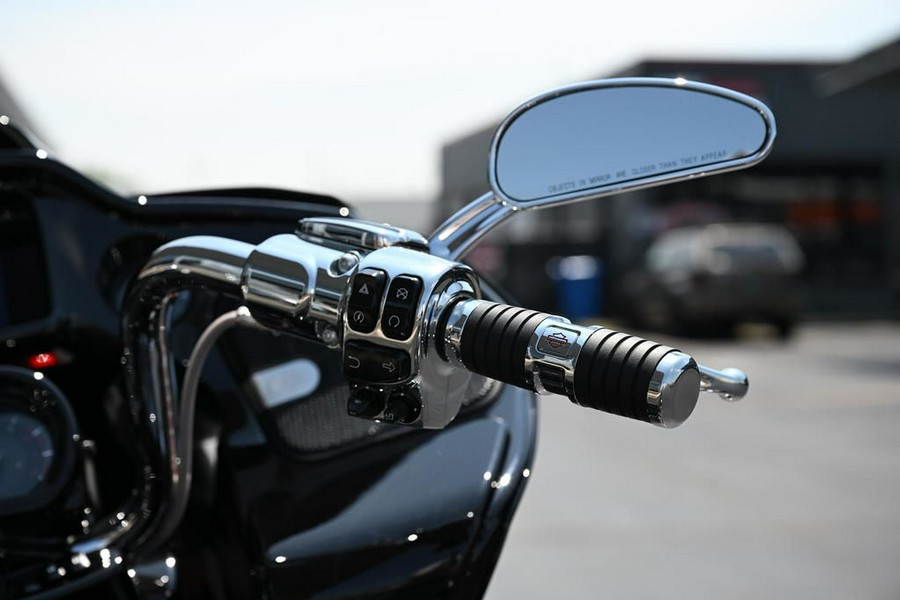 2021 Harley-Davidson® FLTRXSE - CVO™ Road Glide®