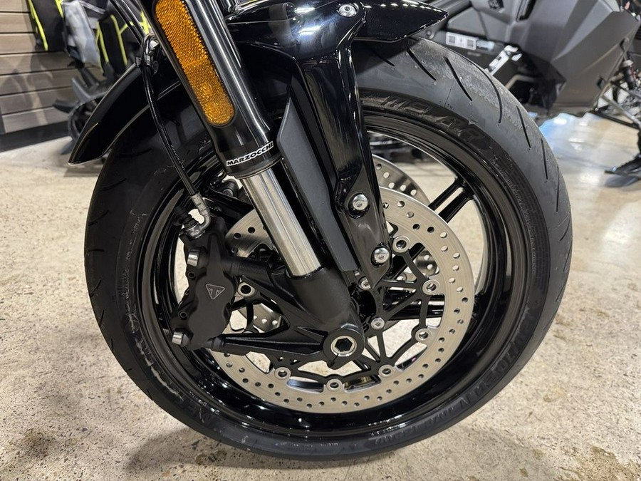 2026 Triumph Speed Twin 1200 RS Sapphire Black