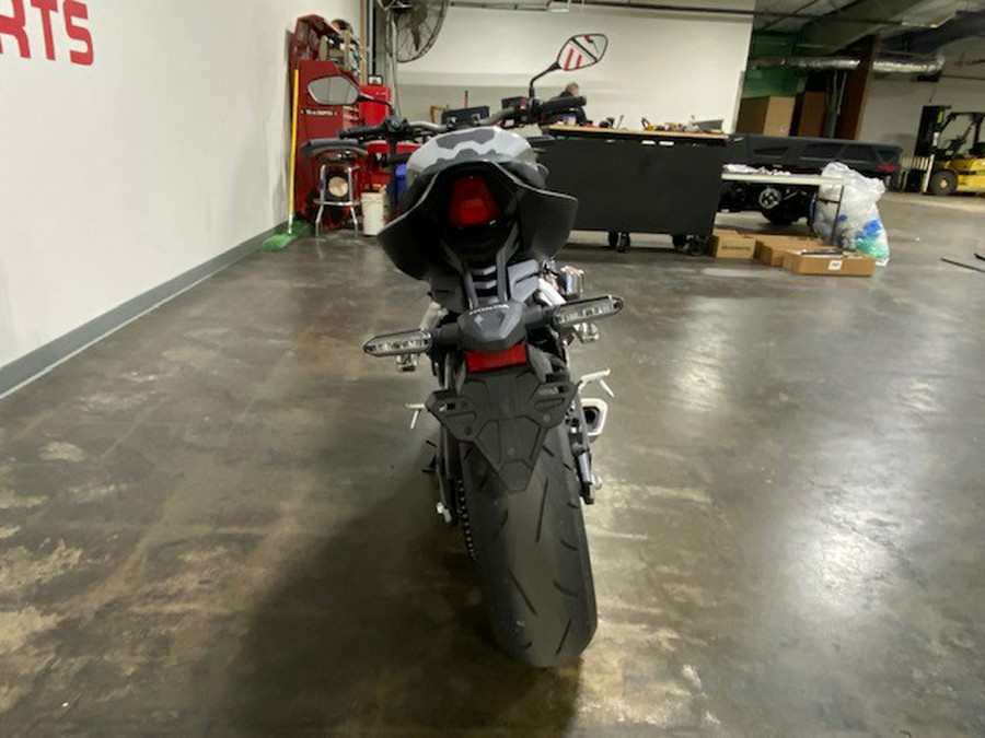 2024 Honda CB650R ABS - Pearl Smoky Gray