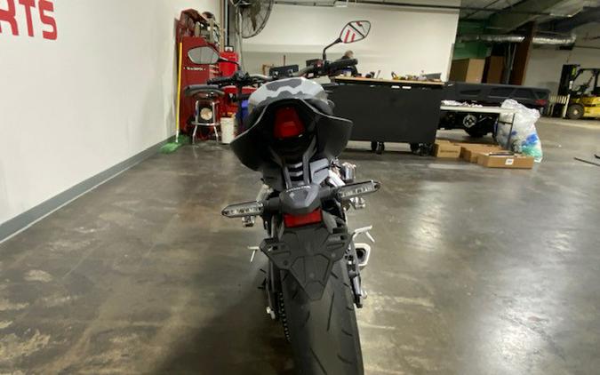 2024 Honda CB650R ABS - Pearl Smoky Gray