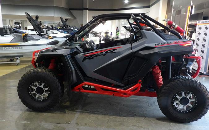 2021 Polaris RZR PRO XP ULTIMATE - WHITE LIGHTNING Ultimate
