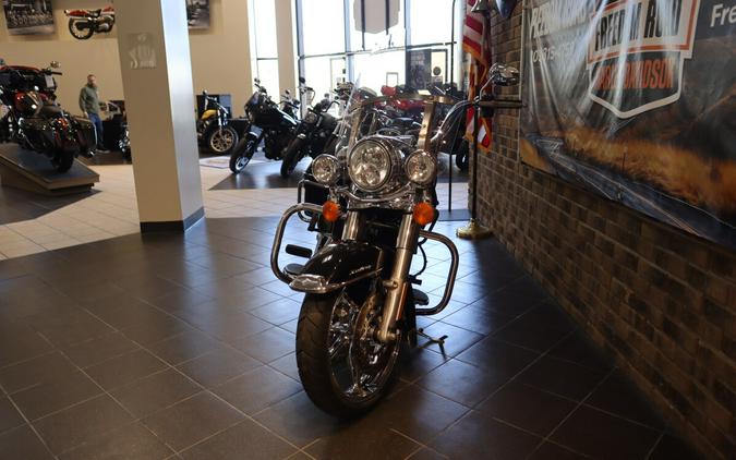 2016 Road King® (FLHR)