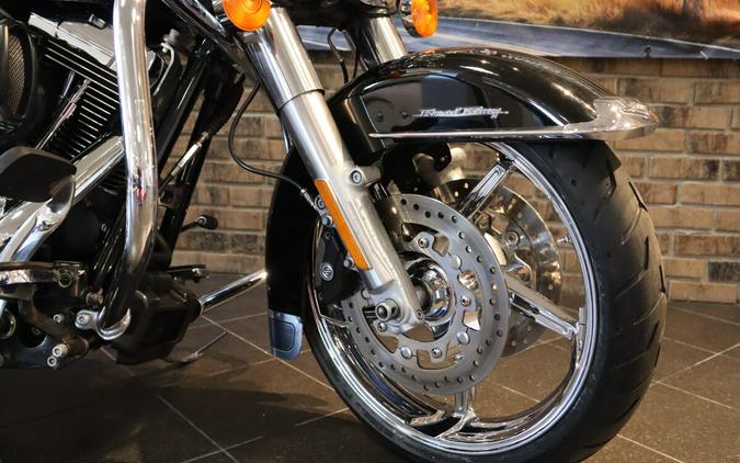 2016 Road King® (FLHR)