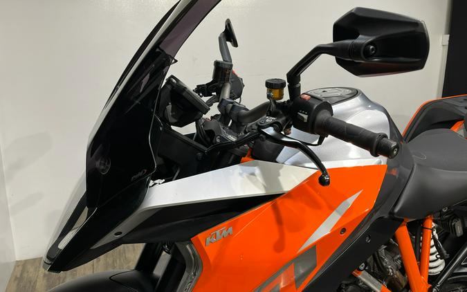 2016 KTM 1290 Super Duke GT