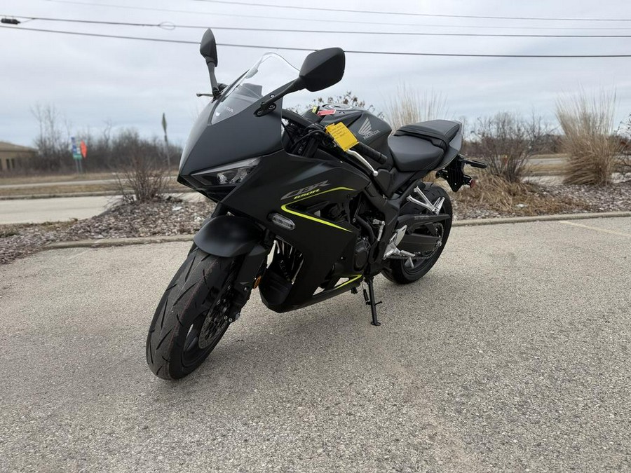 2026 Honda CBR650R E-CLUTCH