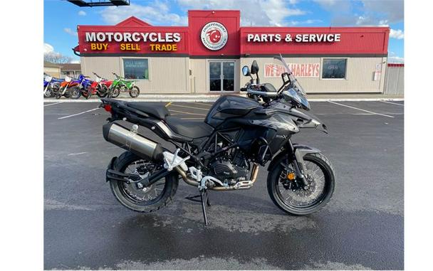 2021 Benelli TRK502X Review (14 Fast Facts for Adventure Touring)