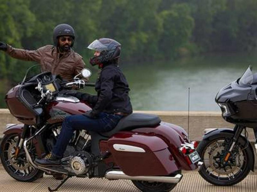 2023 Indian Motorcycle® Challenger® Limited Maroon Metallic