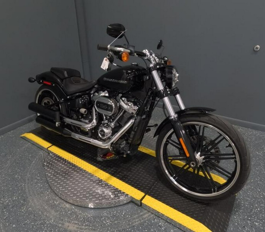 2018 Harley-Davidson® FXBRS - Softail® Breakout® 114