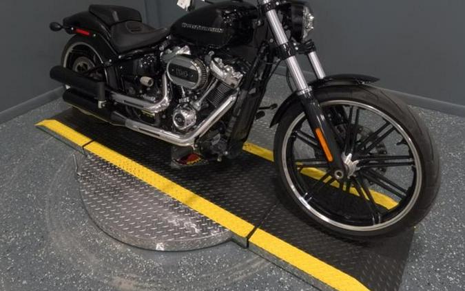 2018 Harley-Davidson® FXBRS - Softail® Breakout® 114