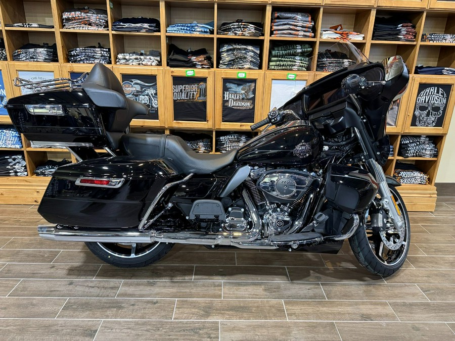 2025 Harley-Davidson Street Glide® Ultra