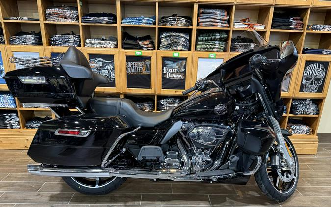 2025 Harley-Davidson Street Glide® Ultra