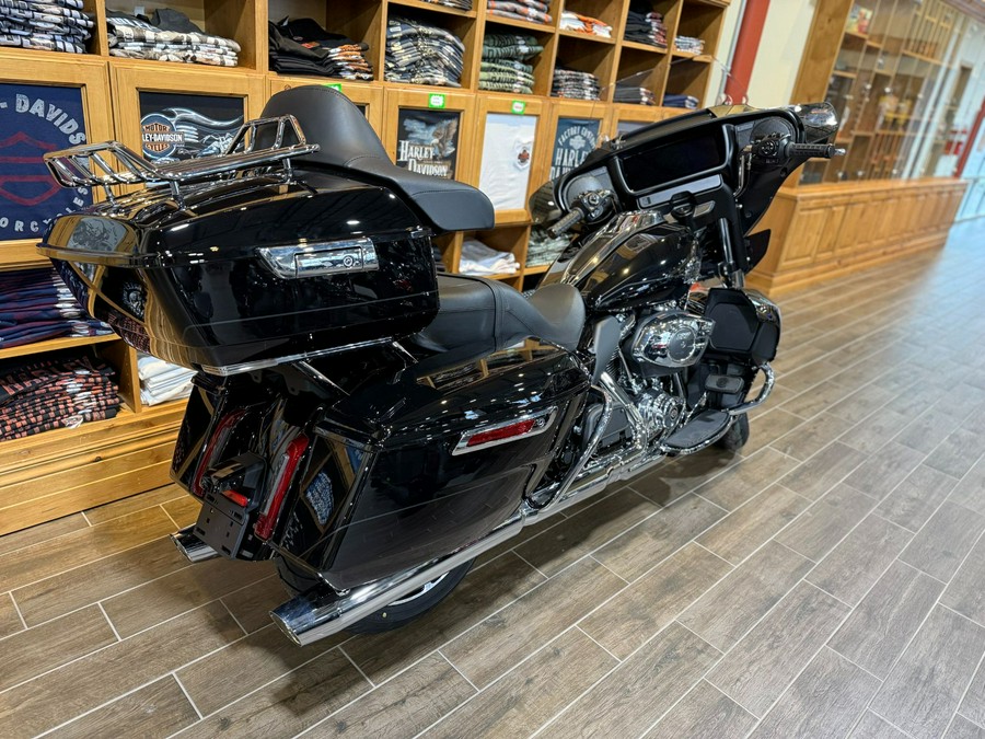 2025 Harley-Davidson Street Glide® Ultra