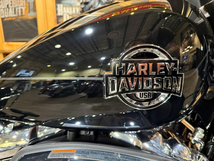 2025 Harley-Davidson Street Glide® Ultra
