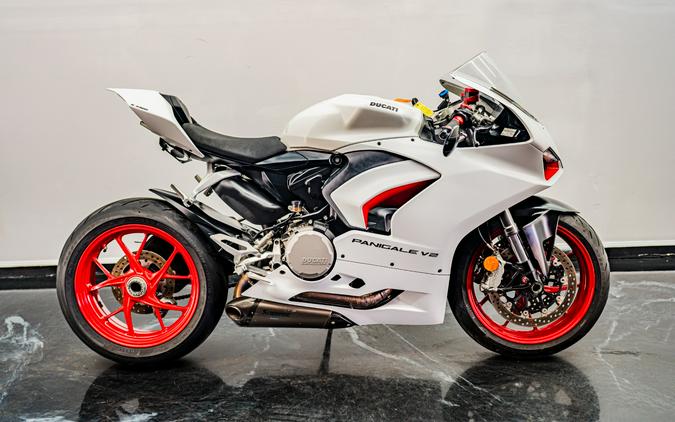 2021 Ducati Panigale V2