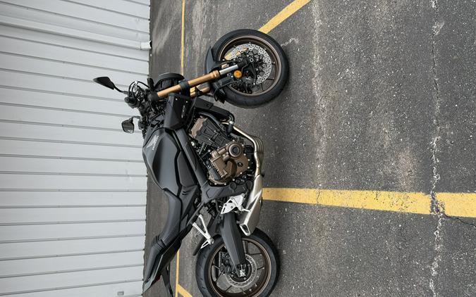 2026 Honda CB650R E-Clutch