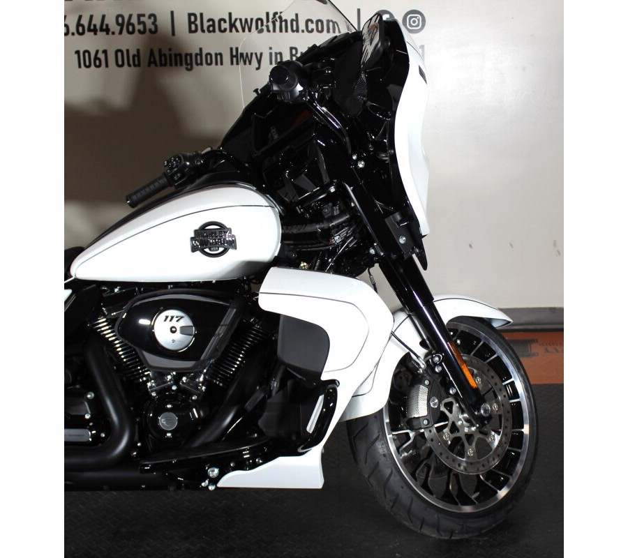 2026 Harley-Davidson® FLHXL Street Glide Limited