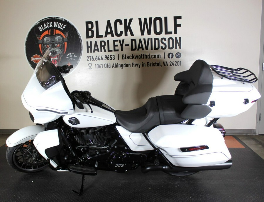 2026 Harley-Davidson® FLHXL Street Glide Limited