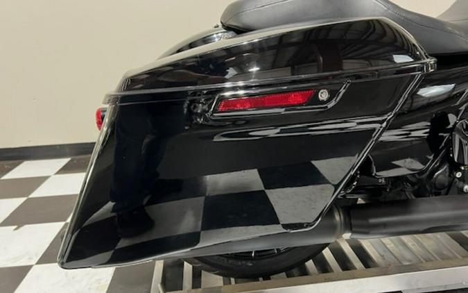 FLHRXS 2017 Road King® Special