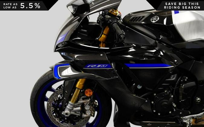2025 Yamaha YZF-R1M