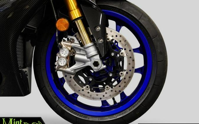 2025 Yamaha YZF-R1M