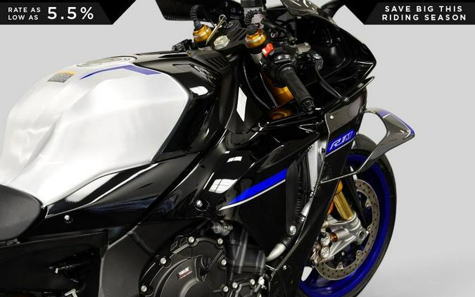 2025 Yamaha YZF-R1M
