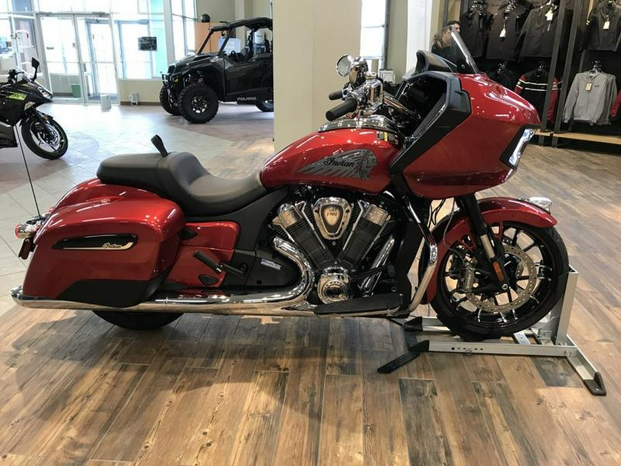 2021 Indian Motorcycle® Challenger® Limited Ruby Metallic