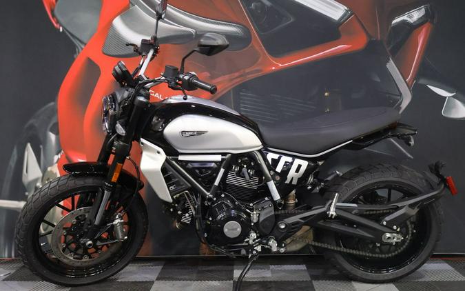 2024 Ducati Scrambler Icon (2G) Black