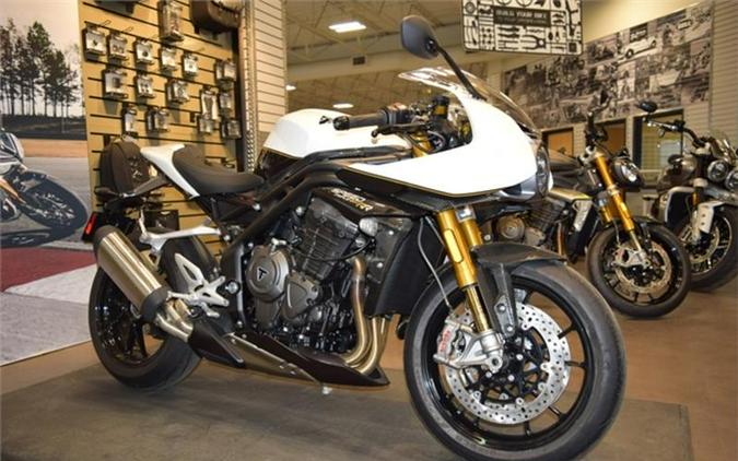 2022 Triumph Speed Triple 1200 RR Crystal White Storm Grey