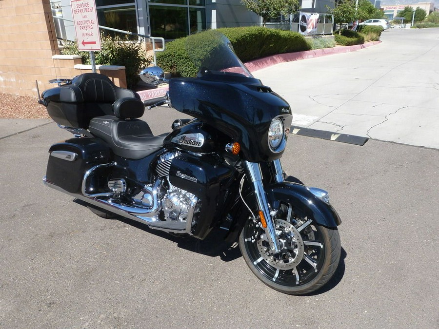 2022 Indian Motorcycle® Roadmaster® Limited Black Azure Crystal