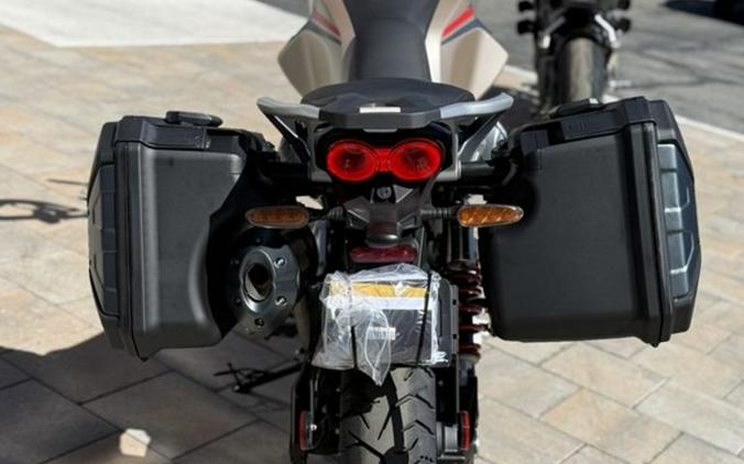 2025 Moto Guzzi V85 TT Travel