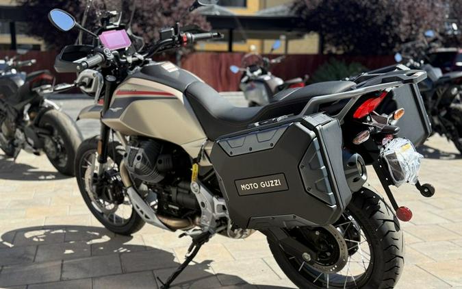 2025 Moto Guzzi V85 TT Travel