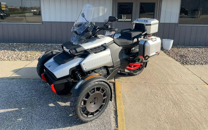 2025 Can-Am Canyon XT