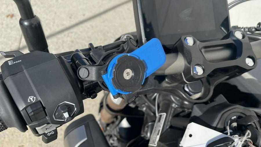 2025 Honda® CB650R E-Clutch