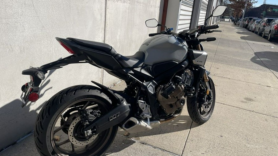 2025 Honda® CB650R E-Clutch