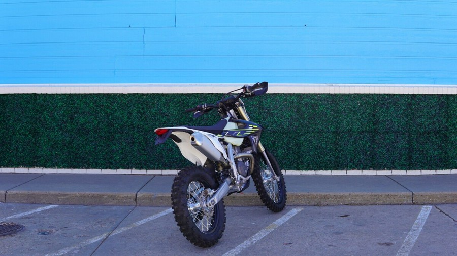 2026 Triumph TF 450-E