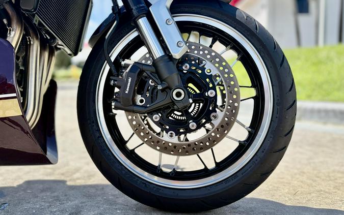 2025 Kawasaki Z900RS ABS
