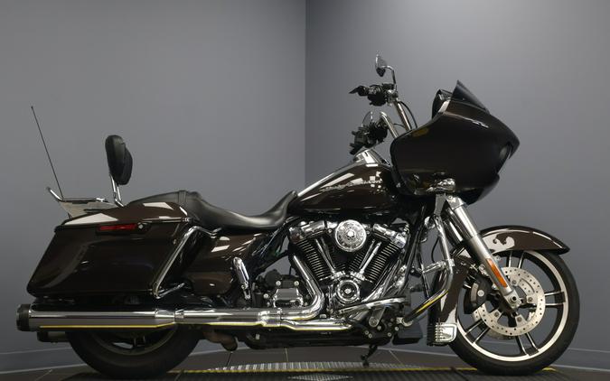 2018 Harley-Davidson® Road Glide® Sumatra Brown
