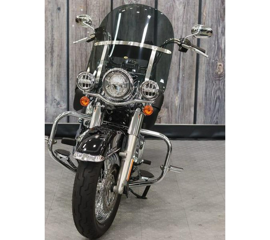 2021 Harley-Davidson® FLHC - Heritage Classic