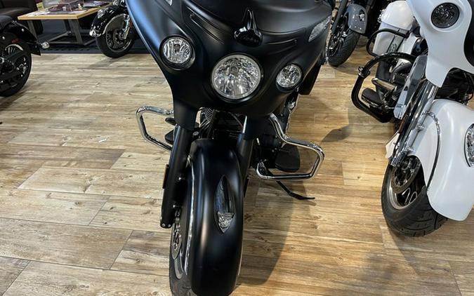 2017 Indian Chieftain Dark Horse Thunder Black Smoke