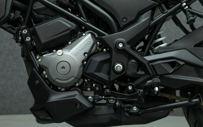 2023 CFMOTO 300NK W/ABS