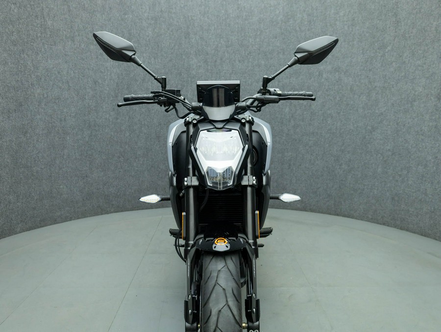 2023 CFMOTO 300NK W/ABS