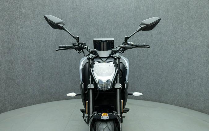 2023 CFMOTO 300NK W/ABS