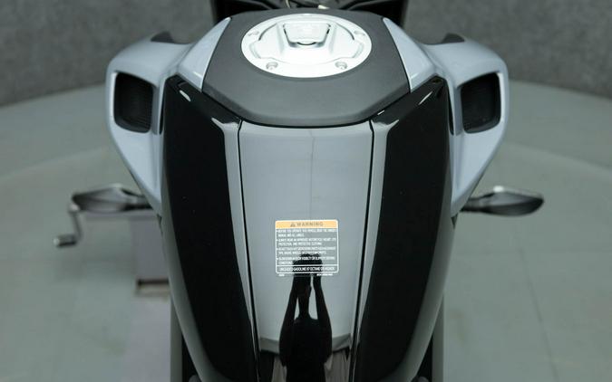 2023 CFMOTO 300NK W/ABS