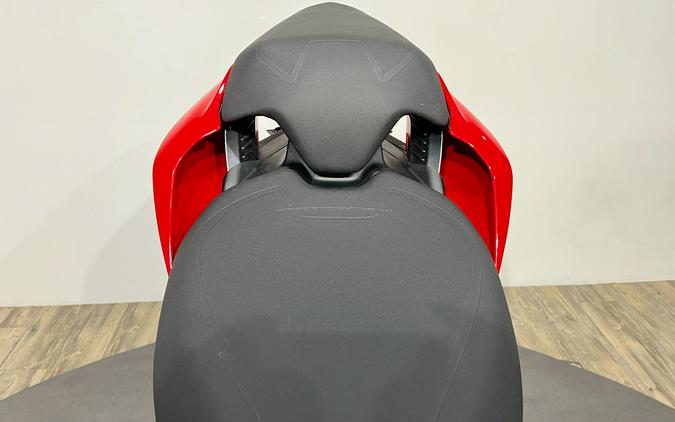 2024 Ducati Streetfighter V2