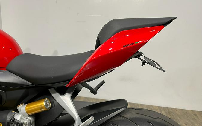 2024 Ducati Streetfighter V2