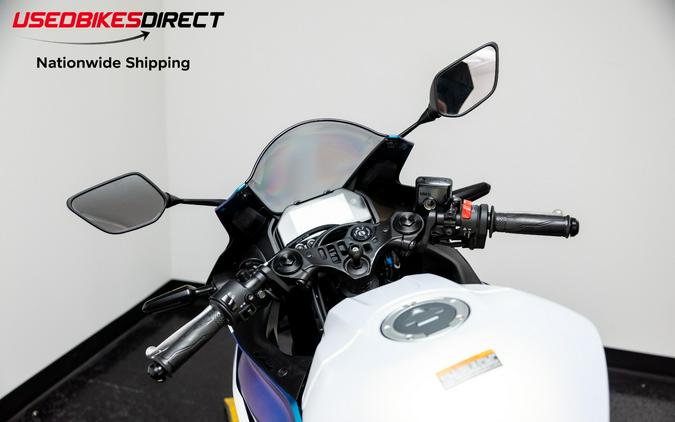 2025 YAMAHA YZF-R3 - $6,499.00
