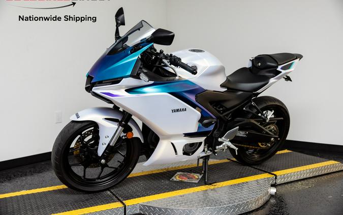 2025 YAMAHA YZF-R3 - $6,499.00