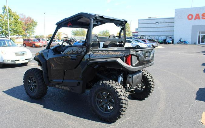 2023 Polaris® GENERAL XP 1000 ULTIMATE - BLACK CRYSTAL