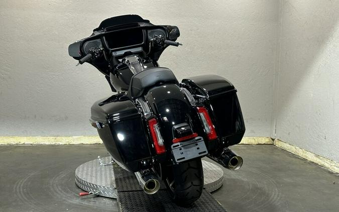 Harley-Davidson Street Glide® 2024 FLHX 84405872 VIVID BLACK