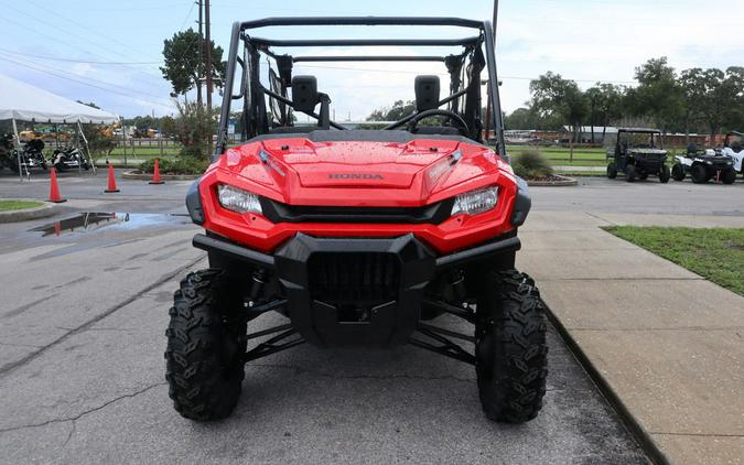 2024 Honda Pioneer 1000-5 Deluxe